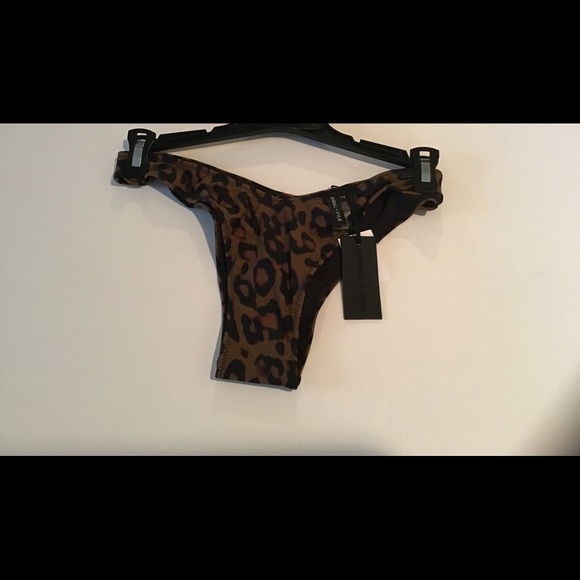 Kendall & Kylie Leopard Print Bikini Bottom XS - Picture 1 of 2